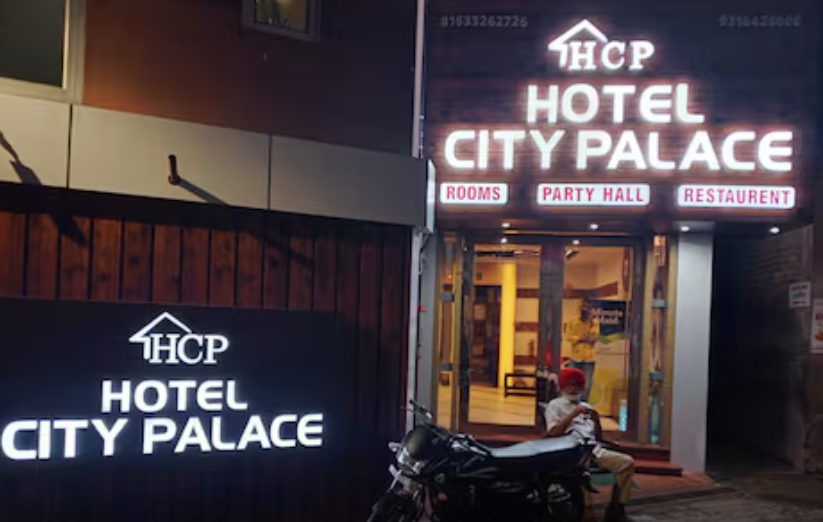 City Hotel